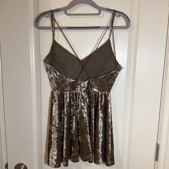 Silence + Noise Women's Brown Metallic Crushed Velvet Size M Baby  Doll - Picture 5 of 10